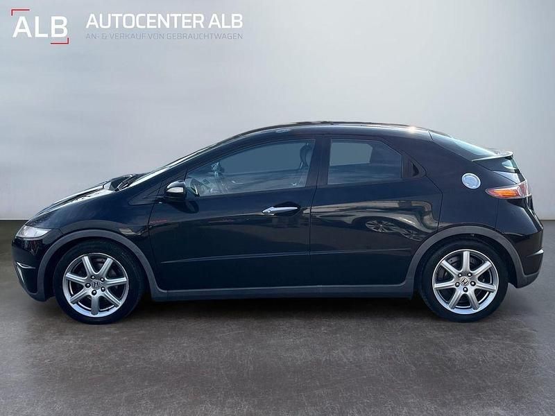 Gebraucht Honda Civic 140 PS (102 kW) 2007 Schwarz Limousine