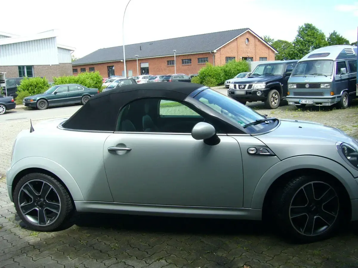 Gebraucht Mini Cooper S Roadster 184 PS (135 kW) 2012 Weiß Cabrio