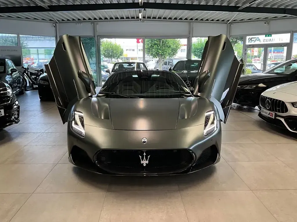 Gebraucht Maserati MC20 630 PS (463 kW) 2023 Grau Cabrio