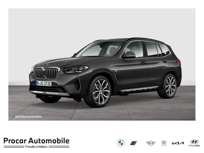 Grau Gebraucht 2022 BMW X3 Sport Line SUV | 37.960 € (Fairer Preis) - Bild 1/4