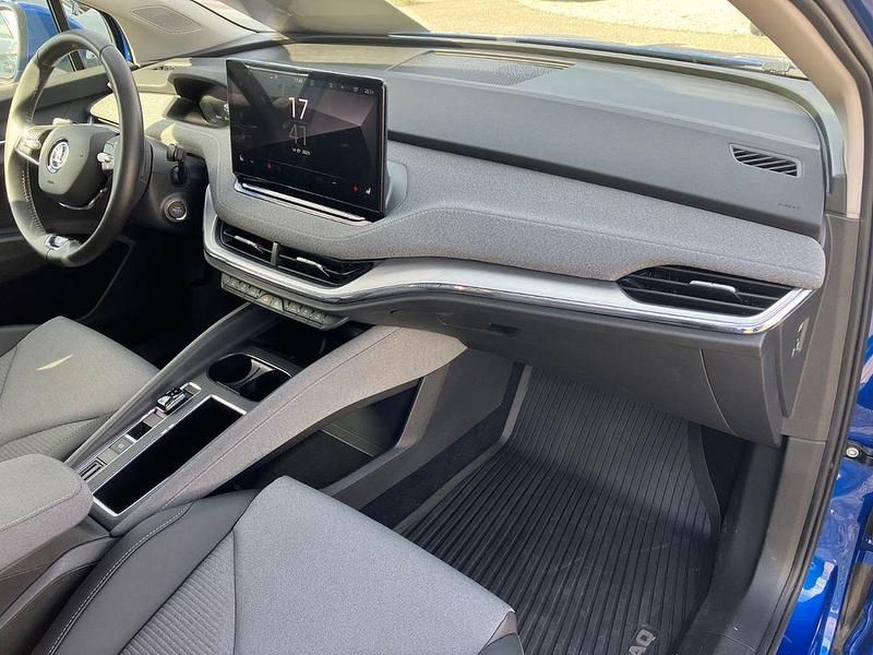 Blau Gebraucht 2021 Skoda Enyaq iV SUV | 29.750 € (Fairer Preis) - Bild 1/4