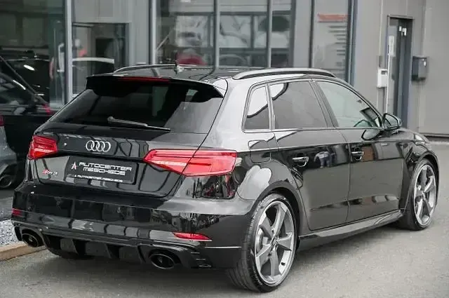 Gebraucht Audi RS3 Sportback Advanced 400 PS (294 kW) 2017 Andere Kleinwagen