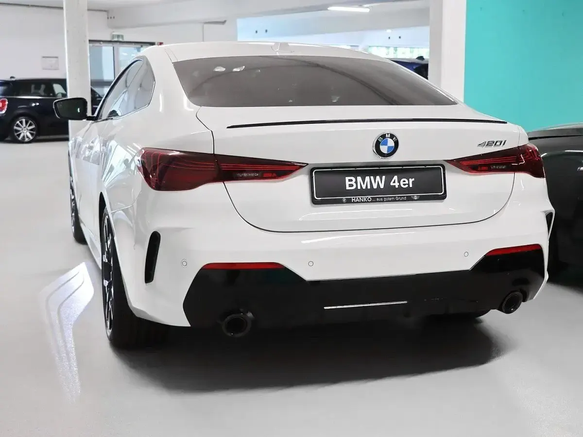 Gebraucht BMW 420 Coupé M Sport 184 PS (135 kW) 2024 Alpinweiß uni Coupé