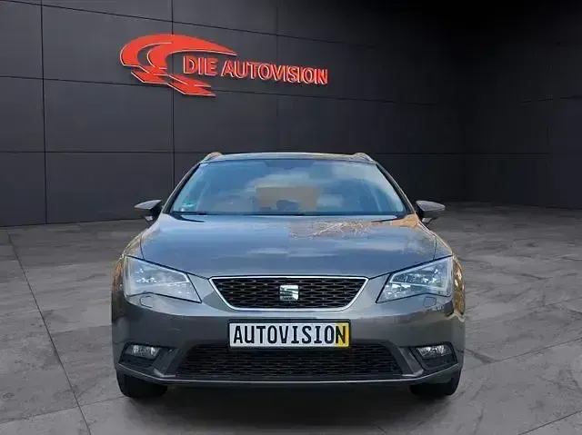 Używany Seat Leon ST 110 KM (80 kW) 2014 Szary Kombi