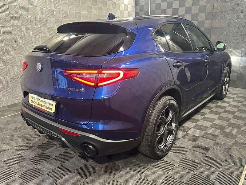 Gebraucht Alfa Romeo Stelvio Tech Edition 200 PS (147 kW) 2018 Blau SUV