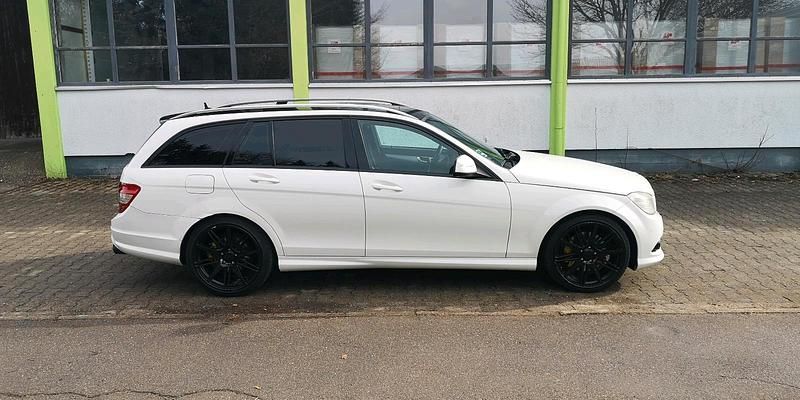 Gebraucht Mercedes 350 272 PS (200 kW) 2009 Kombi