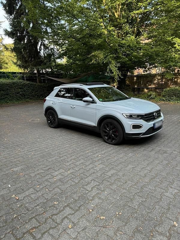 Gebraucht VW T-Roc 150 PS (110 kW) 2019 Weiß SUV