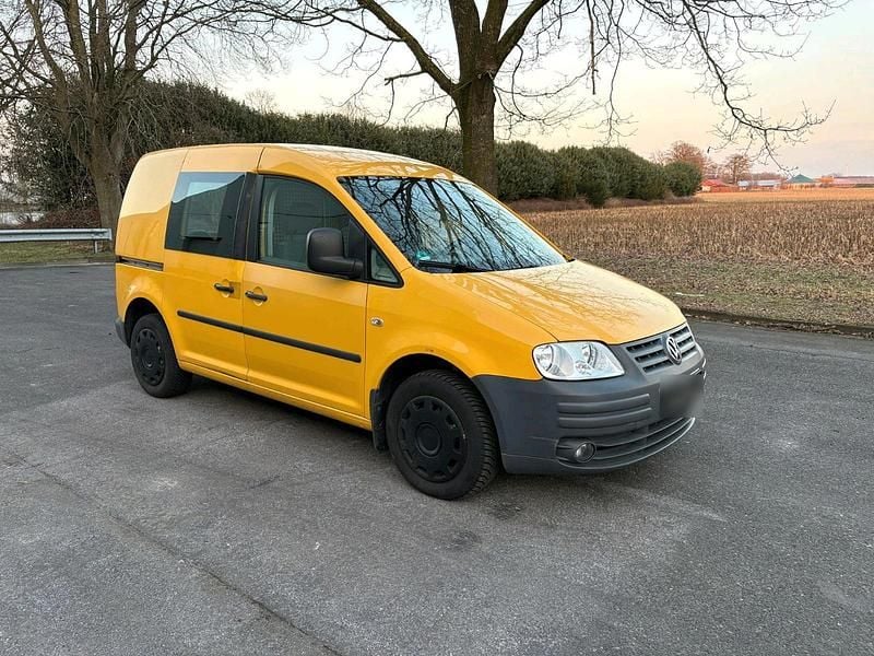 Gebraucht VW Caddy 69 PS (50 kW) 2009 Gelb Van / Kleinbus