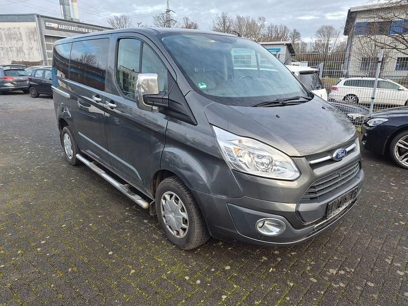 Gebraucht Ford Transit Trend 131 PS (96 kW) 2017 Grau Kombi