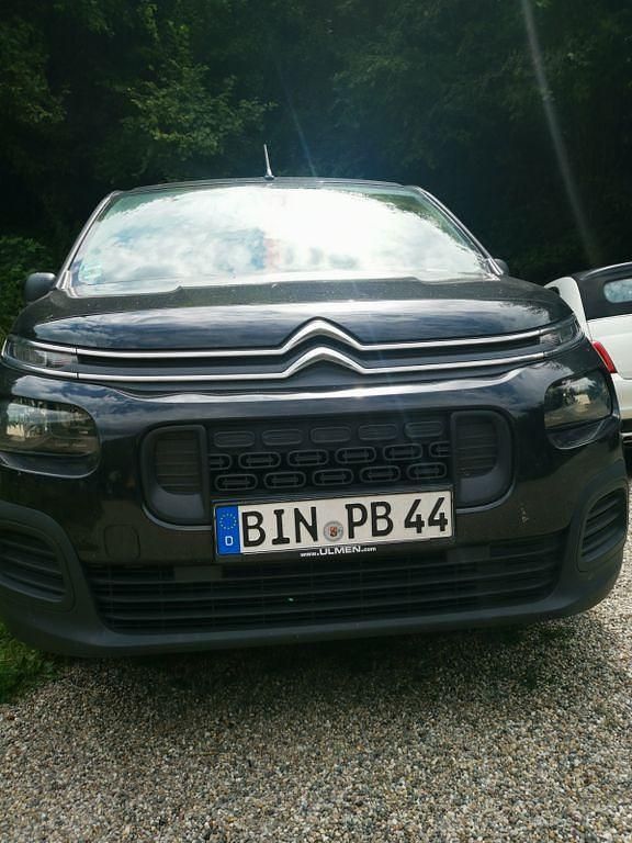 Schwarz Gebraucht 2020 Citroën Berlingo Live Van / Kleinbus | 9.250 € (Superpreis) - Bild 1/4