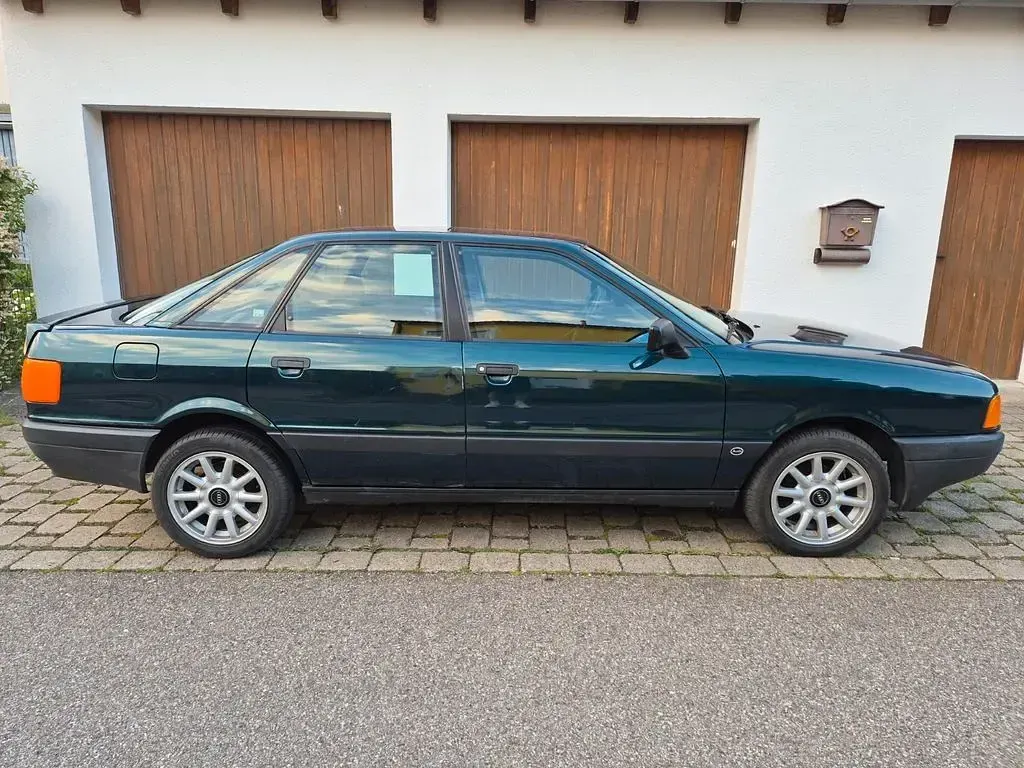 Gebraucht Audi 80 Basis 90 PS (66 kW) 1990 Grün Limousine