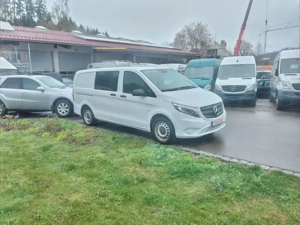 Gebraucht Mercedes Vito 163 PS (119 kW) 2021 Weiß Van