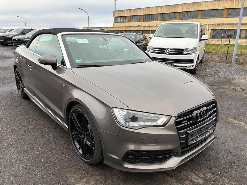 Gebraucht Audi A3 Cabriolet S-Line 179 PS (131 kW) 2015 Grau Cabrio