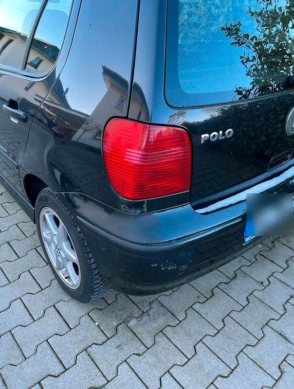 Gebraucht VW Polo 60 PS (44 kW) 2001 Schwarz Kleinwagen