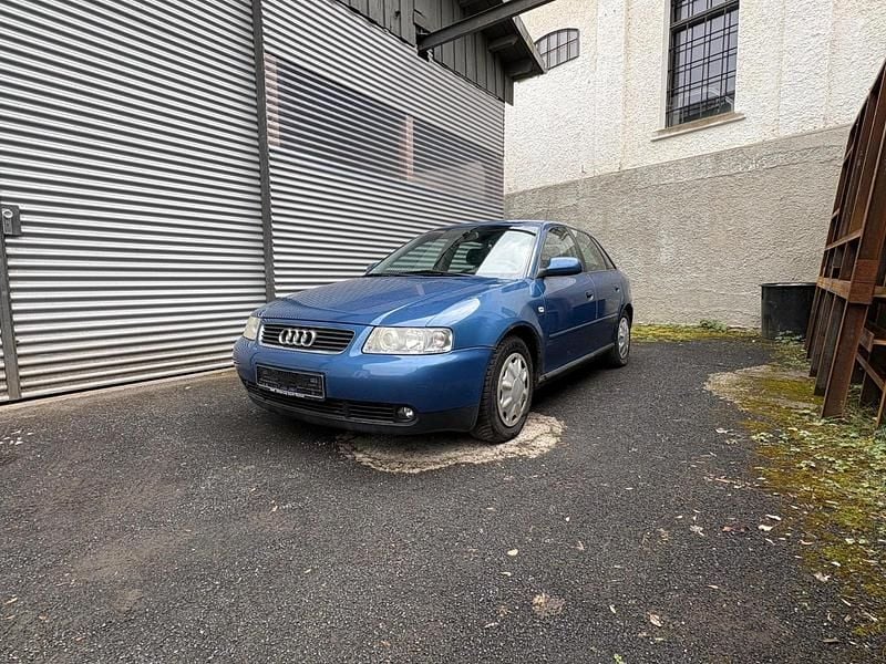 Gebraucht Audi A3 102 PS (75 kW) 2003 Blau Kleinwagen