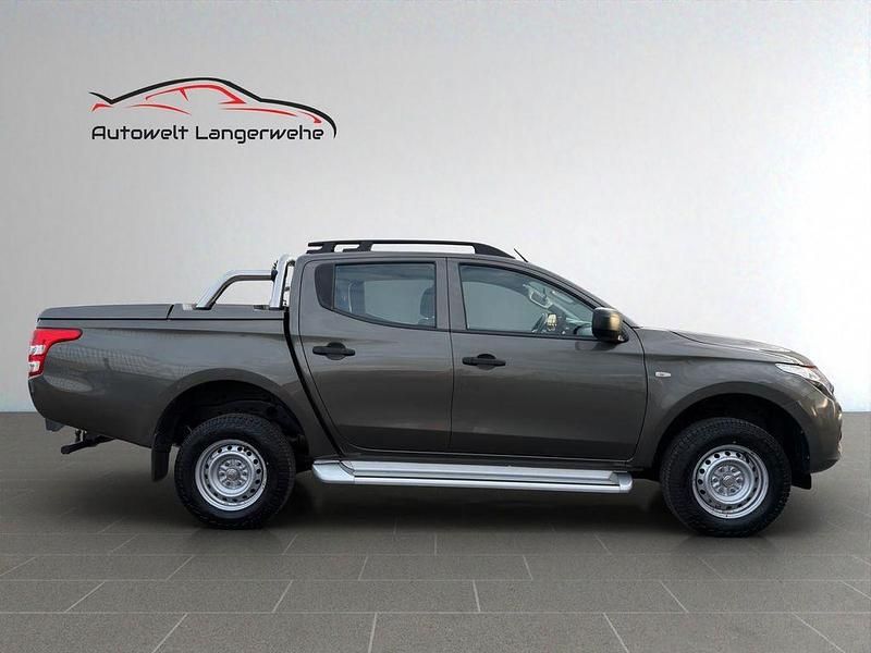 Gebraucht Fiat Fullback 154 PS (113 kW) 2018 Grün Pickup