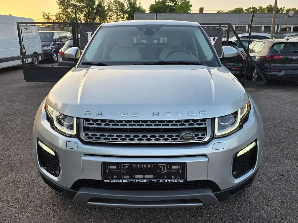 Gebraucht Land Rover Range Rover evoque SE 150 PS (110 kW) 2018 Indus silver SUV