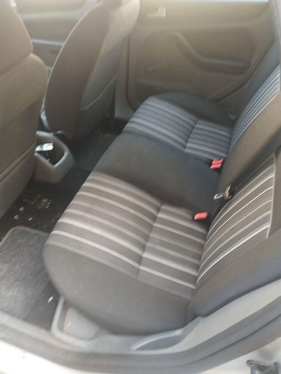 Gebraucht Ford Focus Style 145 PS (106 kW) 2009 Grau Kombi