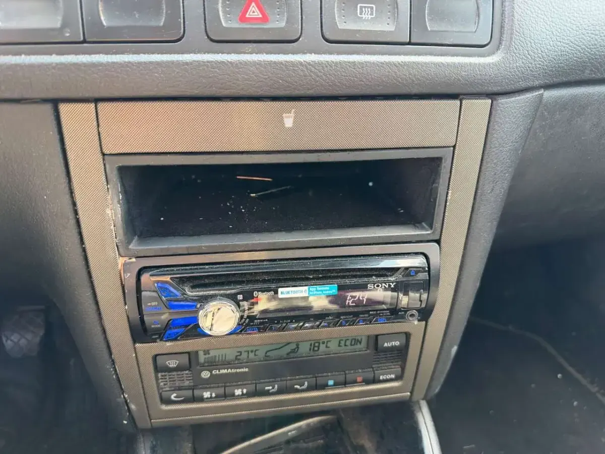 Gebraucht VW Bora 101 PS (74 kW) 1991 Grau Kombi