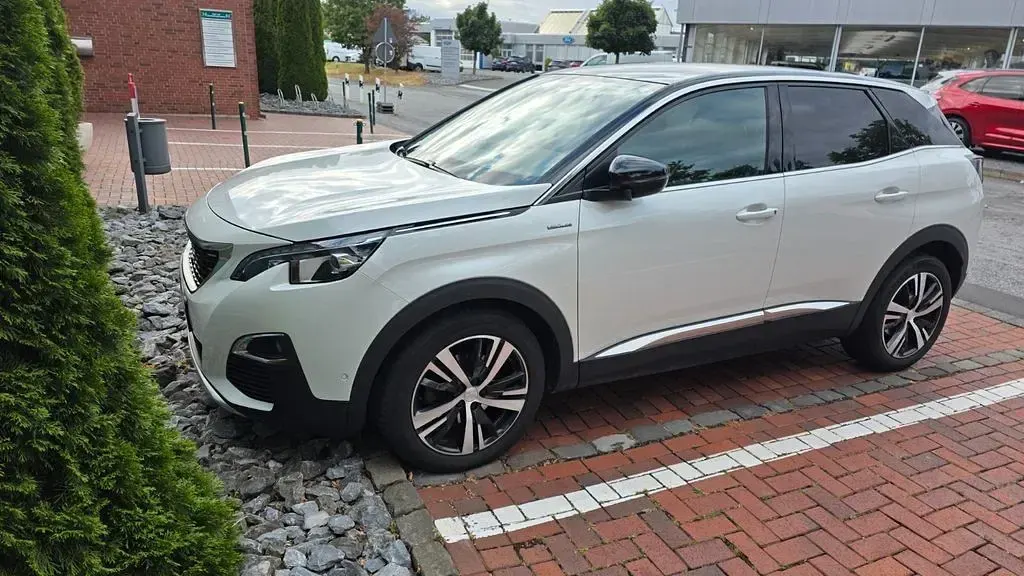 Gebraucht Peugeot 3008 Crossway 165 PS (121 kW) 2018 Weiß SUV