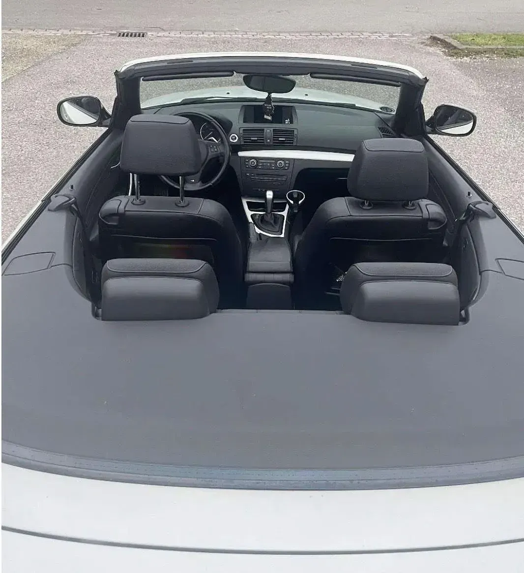 Gebraucht BMW 123 Cabriolet M Sport 204 PS (150 kW) 2012 Weiß Cabrio