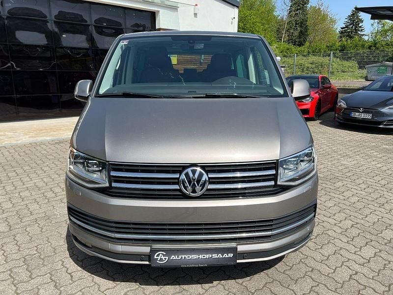 Gebraucht VW Multivan Highline 204 PS (150 kW) 2016 Beige Van