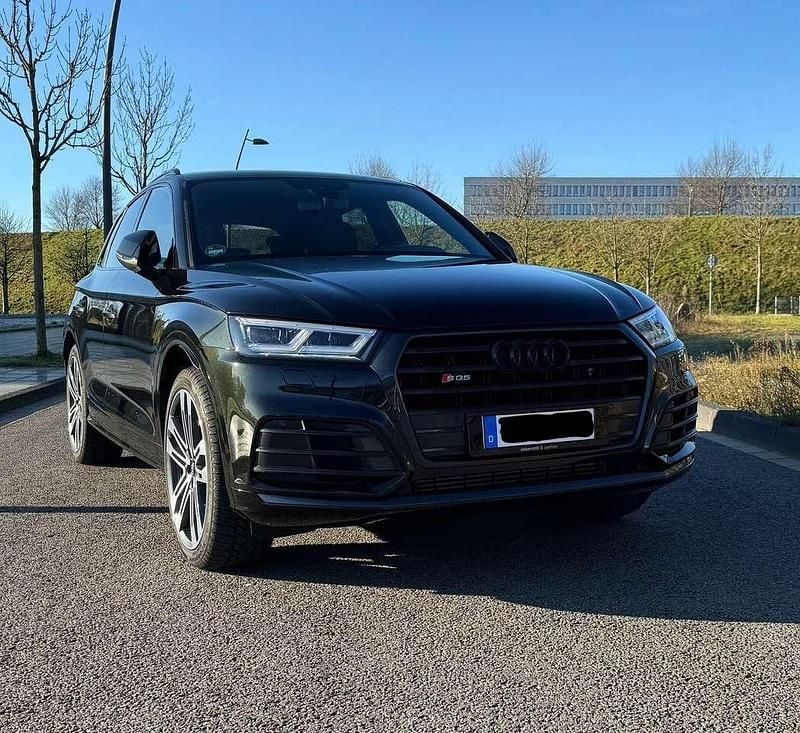 Schwarz Gebraucht 2018 Audi SQ5 Design SUV | 36.450 € (Fairer Preis) - Bild 1/4