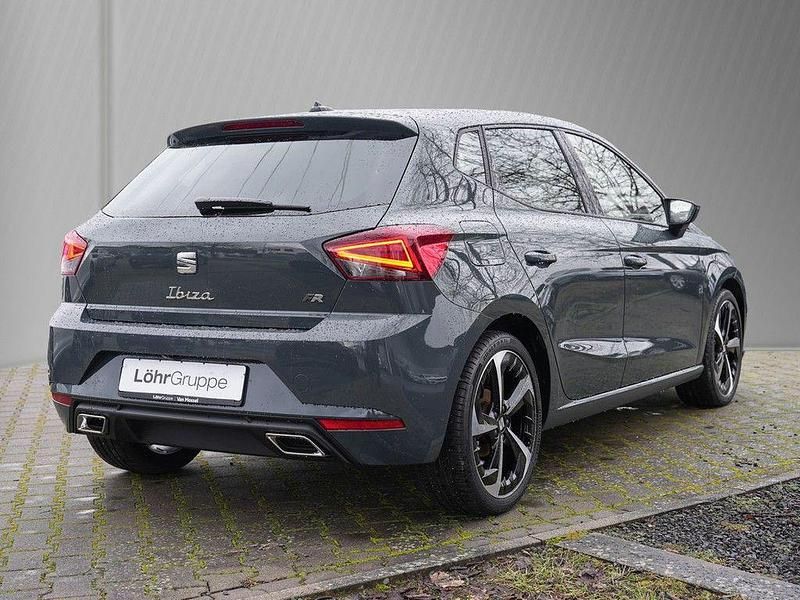 Gebraucht Seat Ibiza FR-Line 116 PS (85 kW) 2024 Fjordblau Kleinwagen