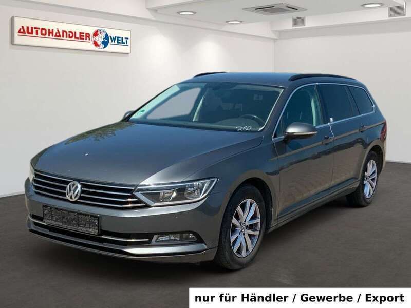 Grau Gebraucht 2016 VW Passat Kombi | 7.999 € (Guter Preis) - Bild 1/3