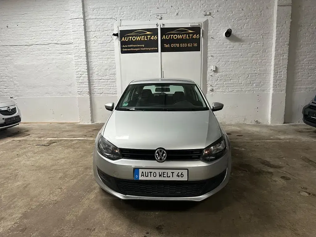 Gebraucht VW Polo Trendline 69 PS (50 kW) 2010 Silber Kleinwagen
