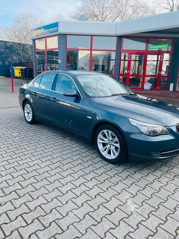 Używany BMW 530 272 KM (200 kW) 2008 Szary Sedan/Limuzyna