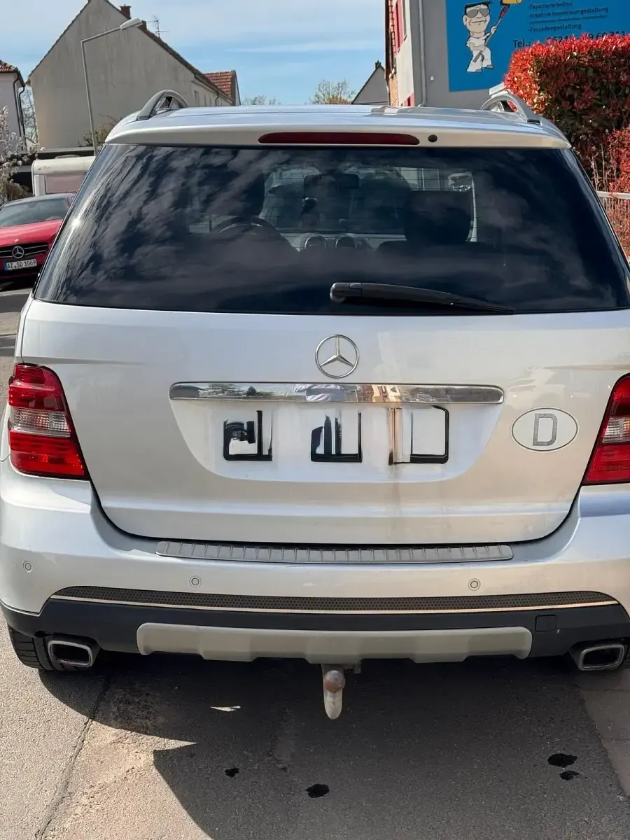 Brugt Mercedes ML320 224 HK (164 kW) 2006 Sølv SUV