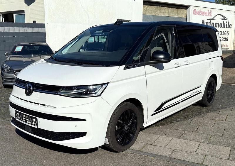 Gebraucht VW Multivan Edition 150 PS (110 kW) 2023 Candyweiss Van