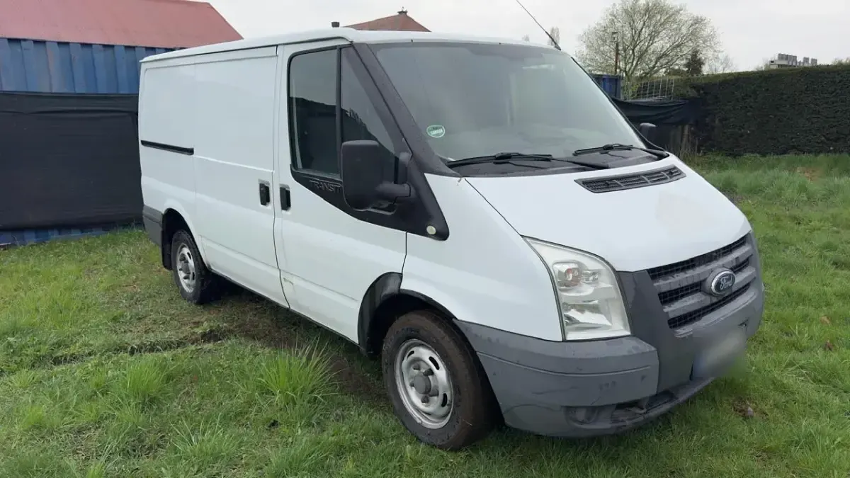 Usata Ford Transit 85 CV (62 kW) 2010 Bianco Monovolume
