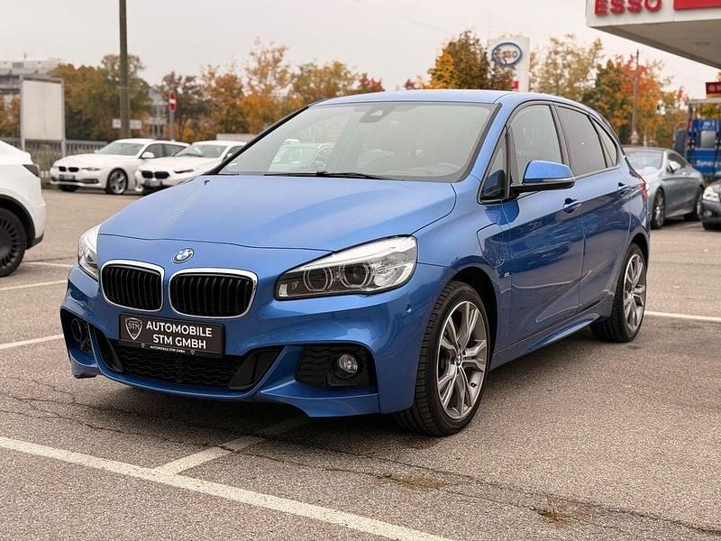 Blau Gebraucht 2017 BMW 225 M Sport Van / Kleinbus | 15.799 € (Fairer Preis) - Bild 1/4