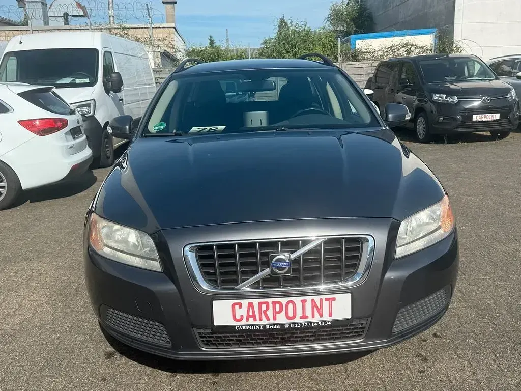 Używany Volvo V70 145 KM (106 kW) 2009 Szary Kombi