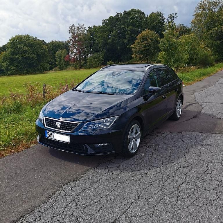 Schwarz Gebraucht 2018 Seat Leon ST Kombi | 9.300 € (Fairer Preis) - Bild 1/4