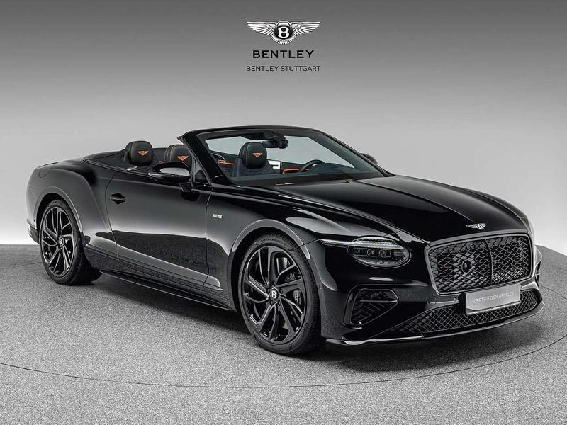 Black crystal Gebraucht 2024 Bentley Continental GT Convertible Cabrio | 374.450 € - Bild 1/4