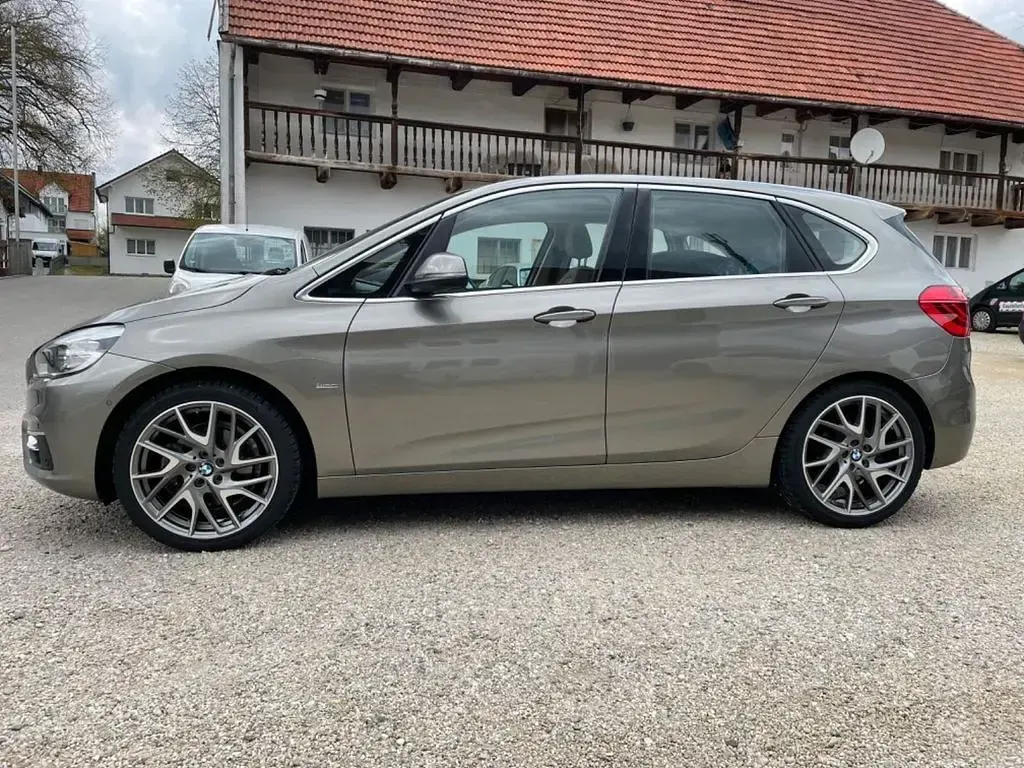 Gebraucht BMW 220 Active Tourer Comfort Edition 190 PS (139 kW) 2015 Grau Van / Kleinbus