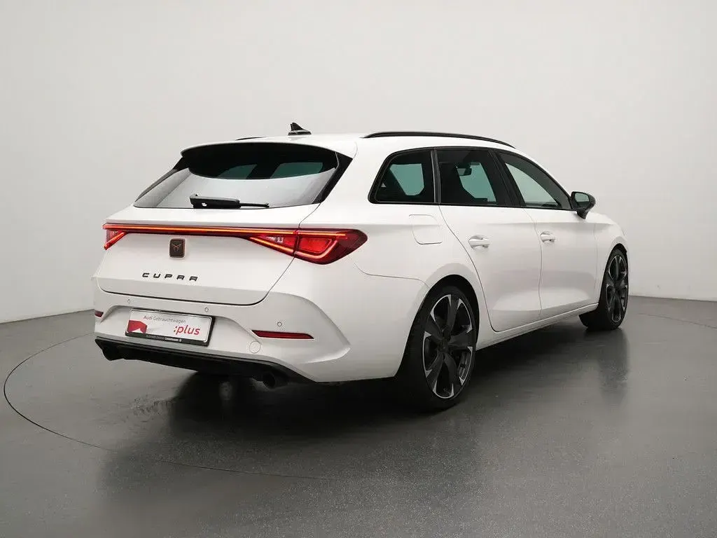 Gebraucht Cupra Leon VZ 245 PS (180 kW) 2024 Weiss Kombi