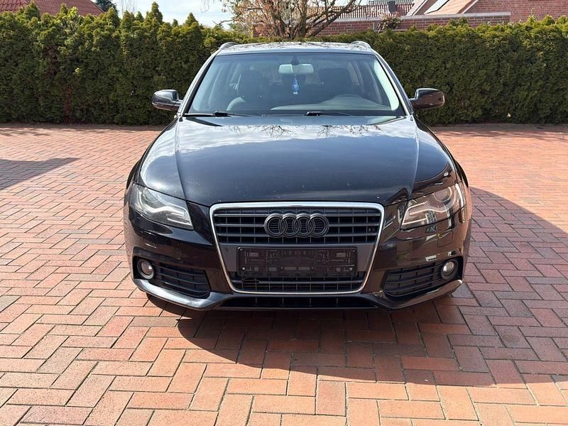 Gebraucht Audi A4 Ambiente 160 PS (117 kW) 2009 Schwarz Kombi