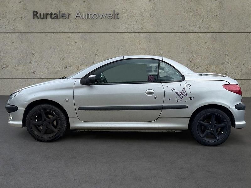 Gebraucht Peugeot 206 CC Filou 109 PS (80 kW) 2003 Silber Cabrio
