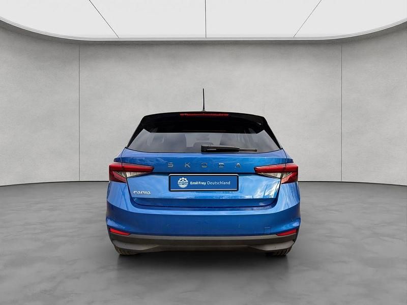 Neu Skoda Fabia Tour 116 PS (85 kW) 2025 Blau Limousine