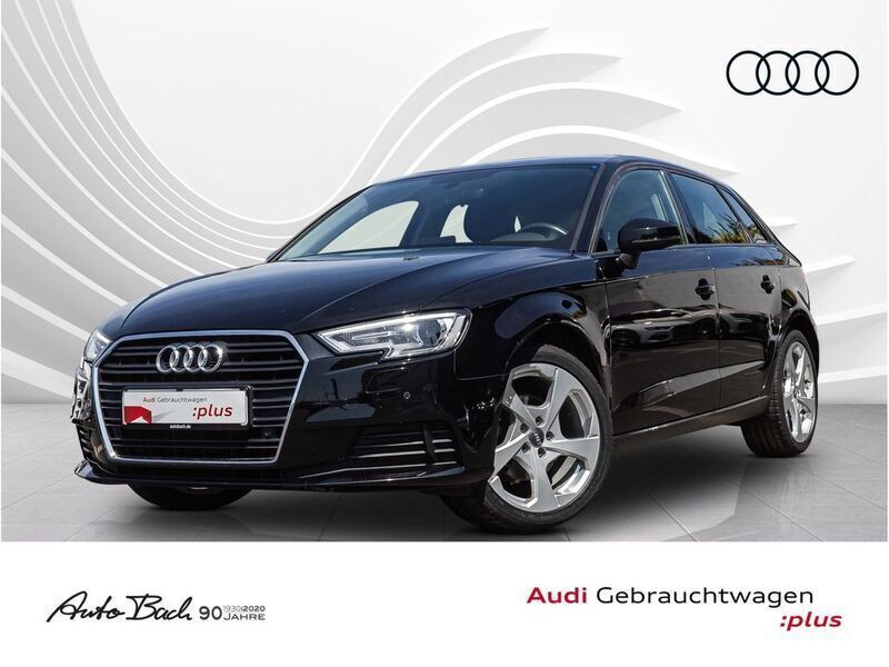 Schwarz (brillantschwarz) Gebraucht 2018 Audi A3 Sportback Design Kleinwagen | 16.870 € (Fairer Preis) - Bild 1/4
