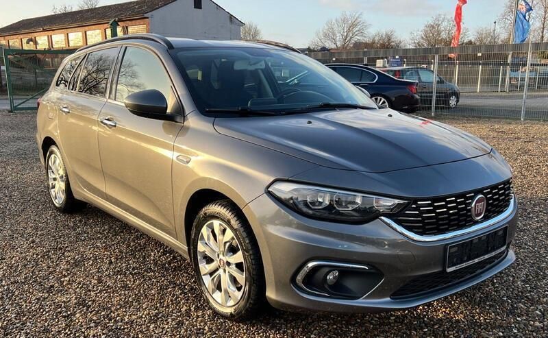 Gebraucht 2019 Fiat Tipo Lounge Kombi | 9.990 € (Teuer) - Bild 1/4
