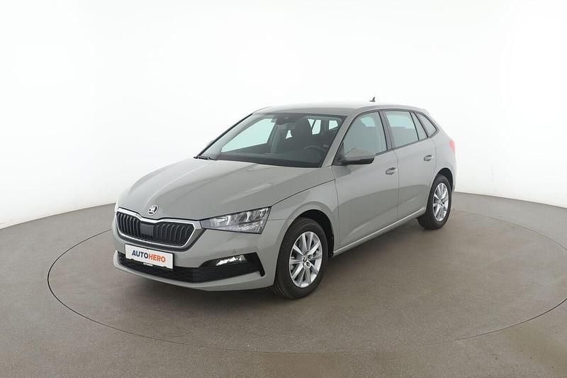 Grau Gebraucht 2022 Skoda Scala Ambition Kleinwagen | 20.190 € (Superpreis) - Bild 1/3