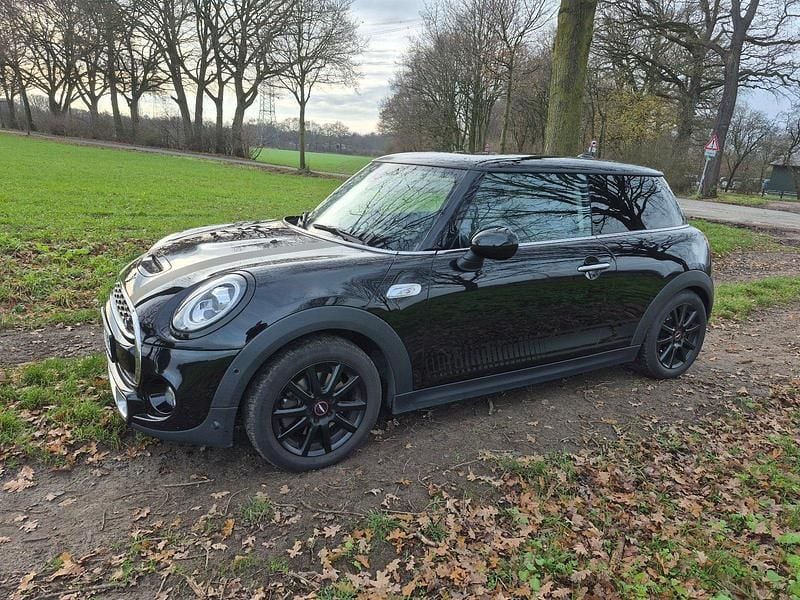 Käytetty Mini Cooper S 192 HP (141 kW) 2019 Musta Viistoperä