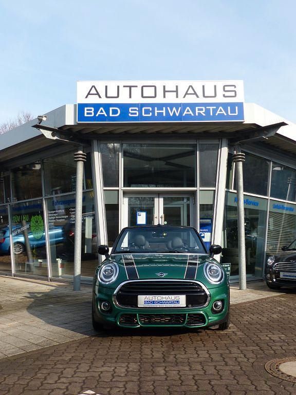 Gebraucht Mini John Cooper Works Cabriolet 136 PS (100 kW) 2021 Grün Cabrio