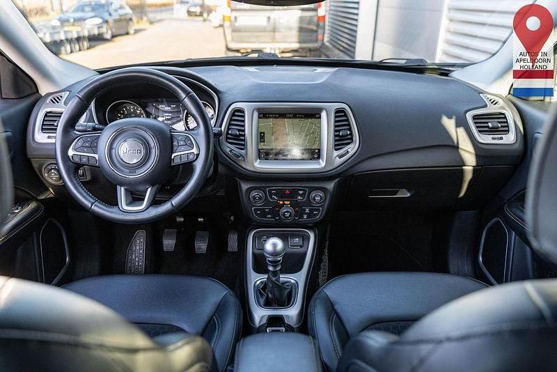 Gebraucht Jeep Compass Longitude 140 PS (102 kW) 2019 Grau SUV