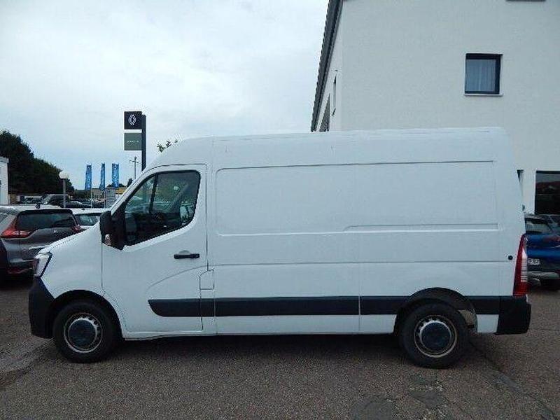 Second-hand Renault Master 150 CP (110 kW) 2021 Alb Van